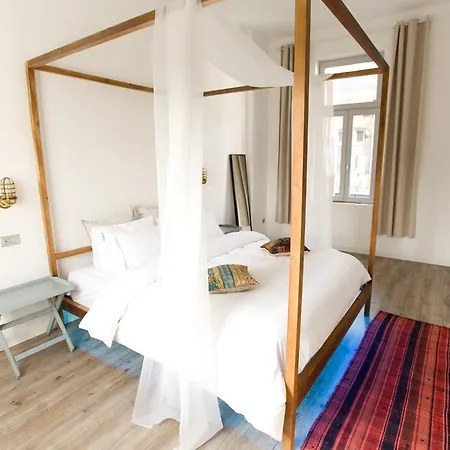 Ice Breaker Budapest