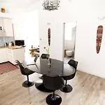 Ice Breaker Apartman Budapest